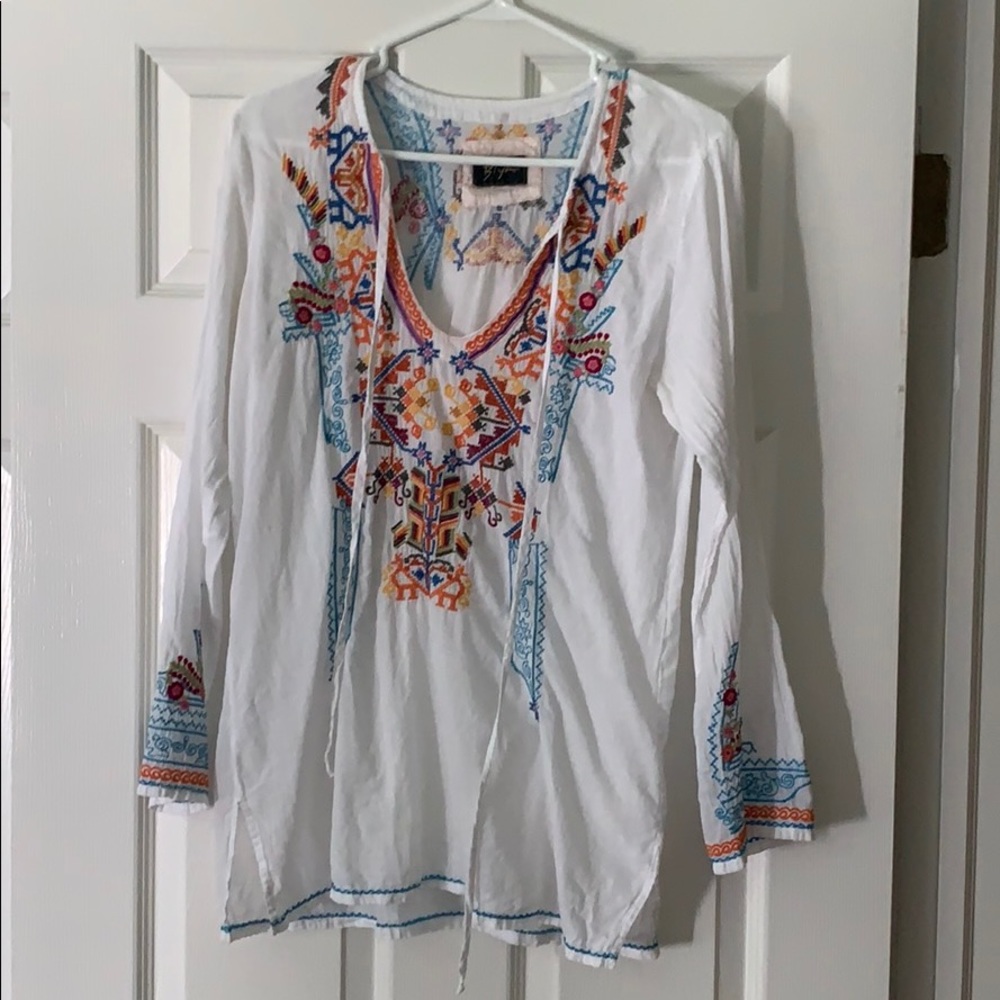 Long sleeve Embroidered Blouse